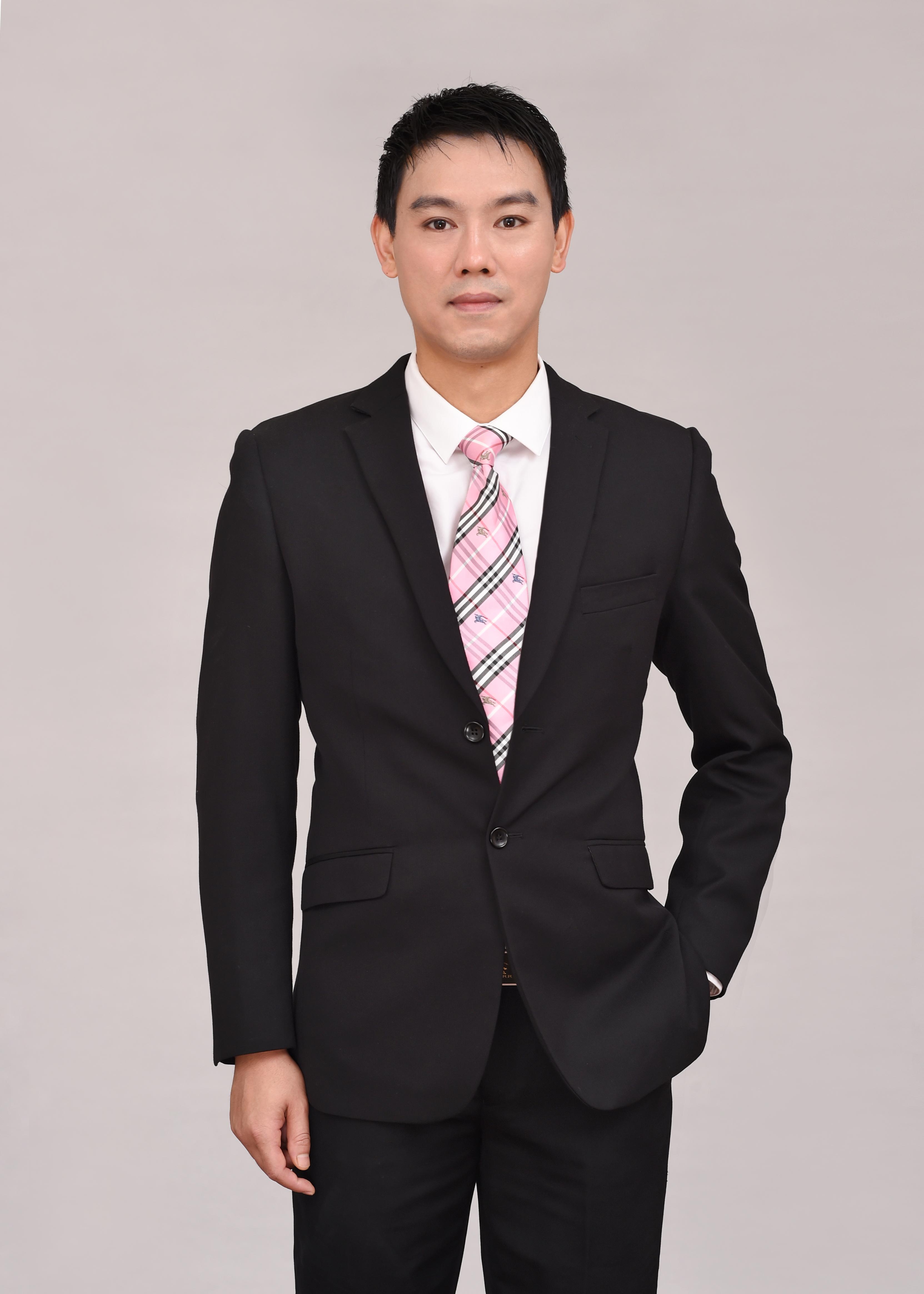 周鹏娟 动态图形设计负责人